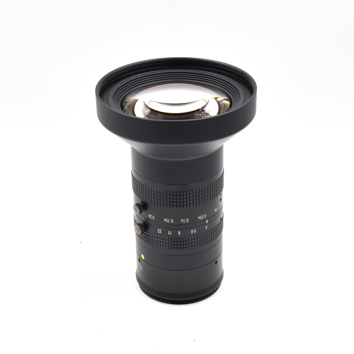65MP large format machine vision lens with up to 1X magnification for high precision inspection